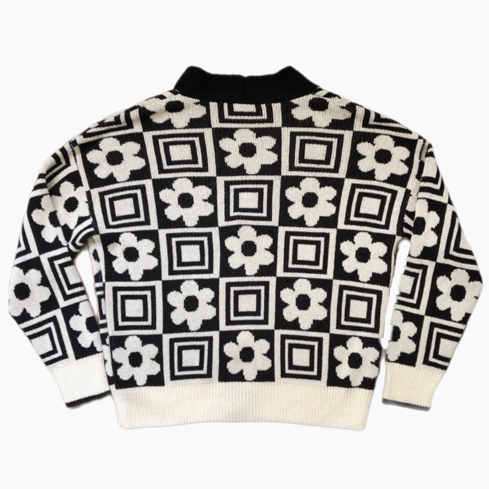 Cleo Black & White Knit Floral Cardigan - Picture 3 of 17